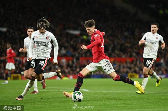 米兰认真考 米兰认真考